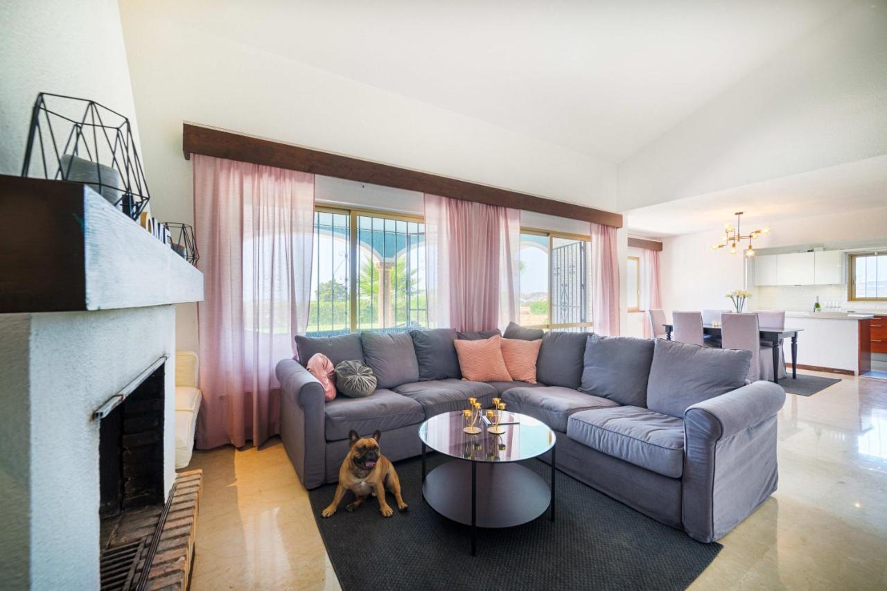 Villa Mimosa Sleeps 8 With Heated Pool Santa Fe de los Boliches 외부 사진