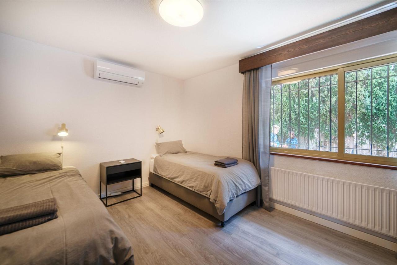 Villa Mimosa Sleeps 8 With Heated Pool Santa Fe de los Boliches 외부 사진