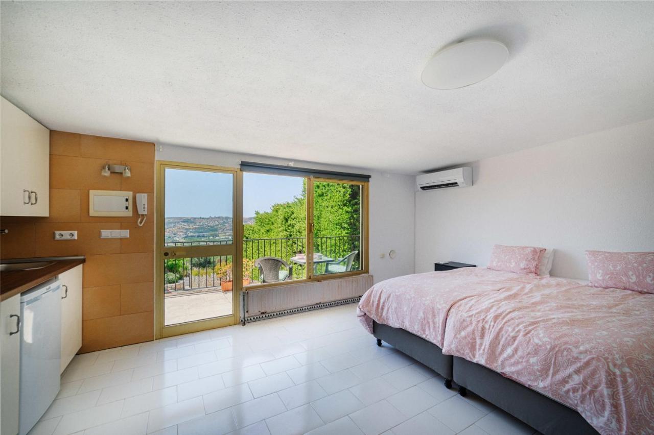 Villa Mimosa Sleeps 8 With Heated Pool Santa Fe de los Boliches 외부 사진